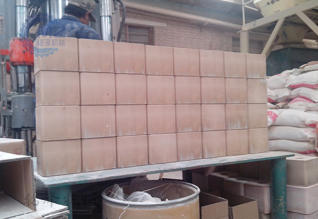 ����ţ��V���|(zh��)�I�B(y��ng)��u�Ĺ��ܺ�����